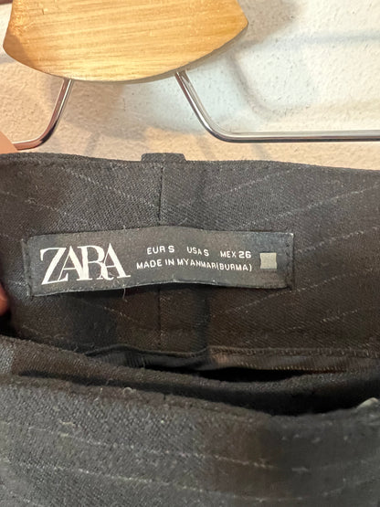 ZARA. Traje de chaqueta gris marengo rayas. T S