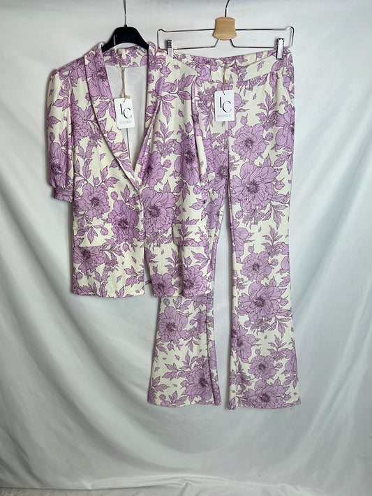 INMA CAMACHO. Total look flores malva. T S/M