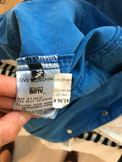 MOSCHINO LOVE. Chaleco denim vintage