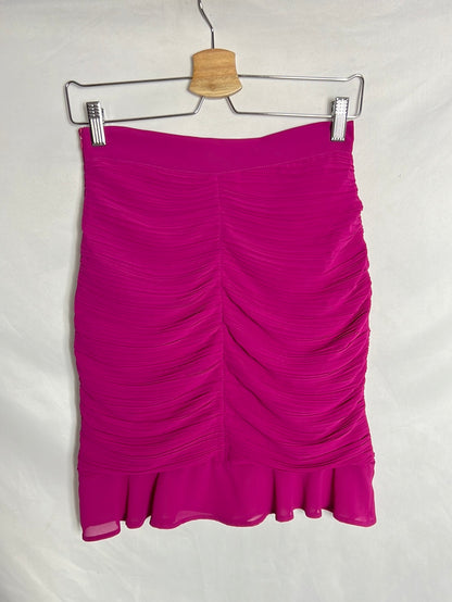 BIMANI. Falda corta rosa fruncida. T36