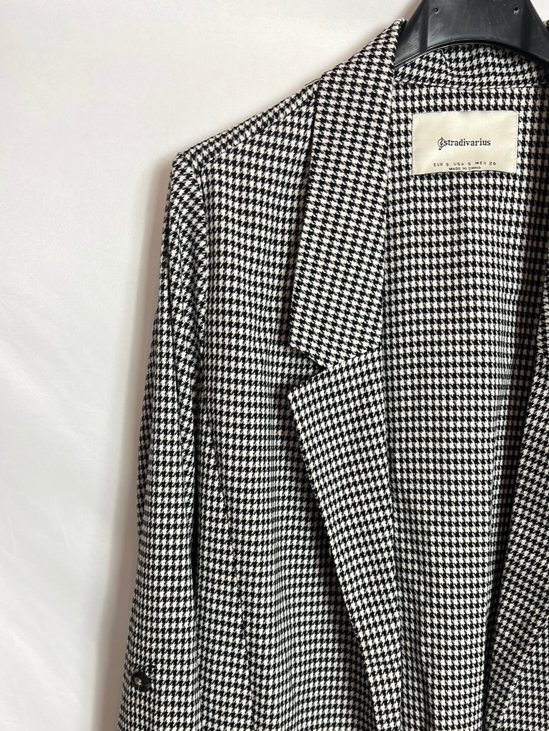 STRADIVARIUS.Blazer pata de gallo T.S