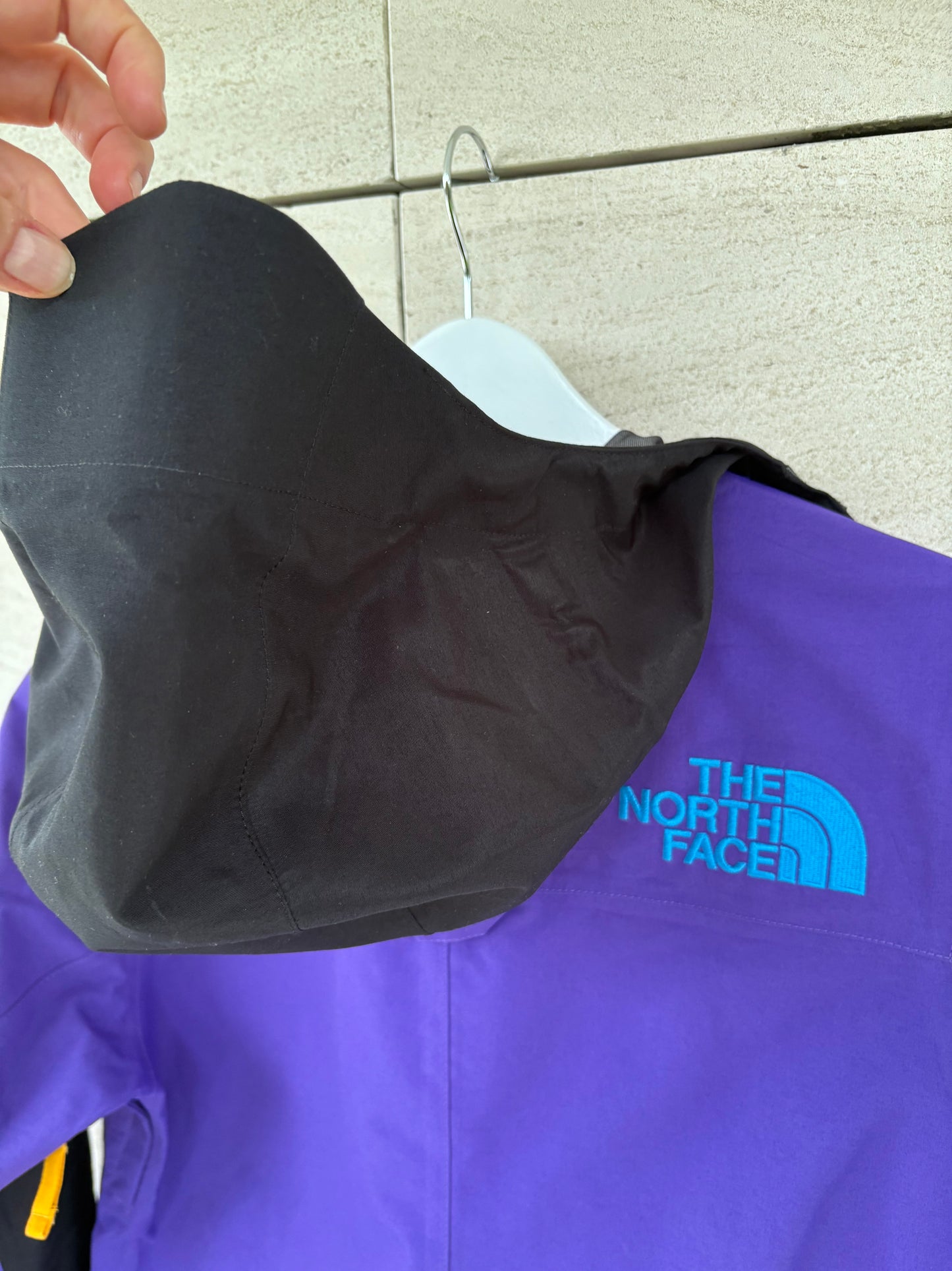 THE NORTH FACE. Chaqueta ski colores