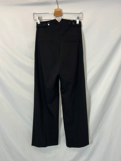 SOPHIE&amp;YLUCIE. Wide-leg pleated trousers in black, size 34
