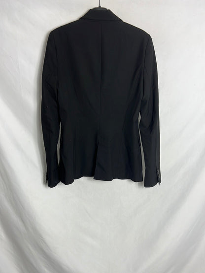 ZARA. Blazer negra básica T.36