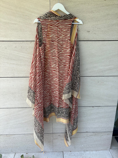 BABBAKI. Printed kimono Tu(s/m)