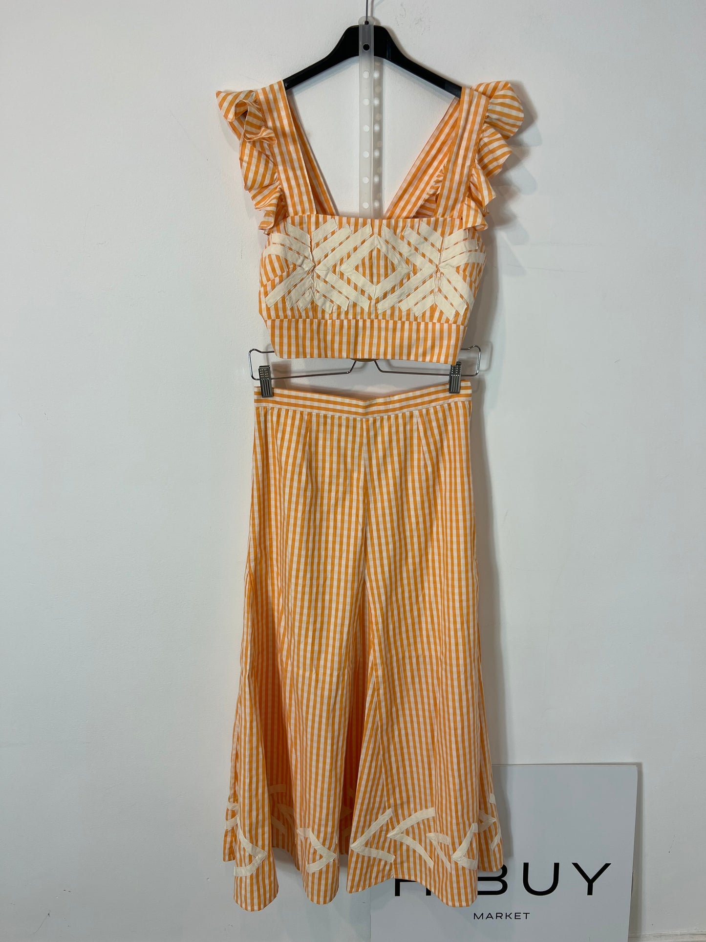 IQ COLLECTION. Total look mostaza rayas T.m