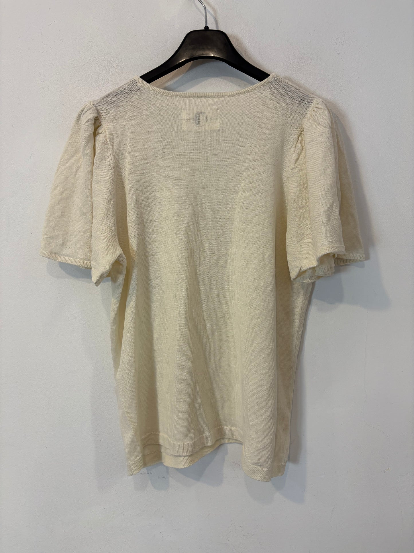 DES PETITS HAUTS. Top lino color crudo