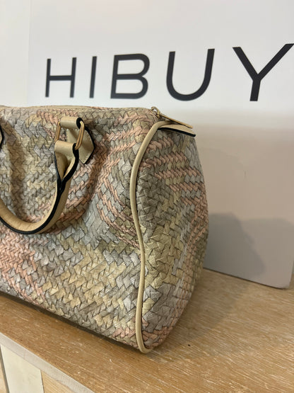 OTRAS. Bolso shopper trenzado