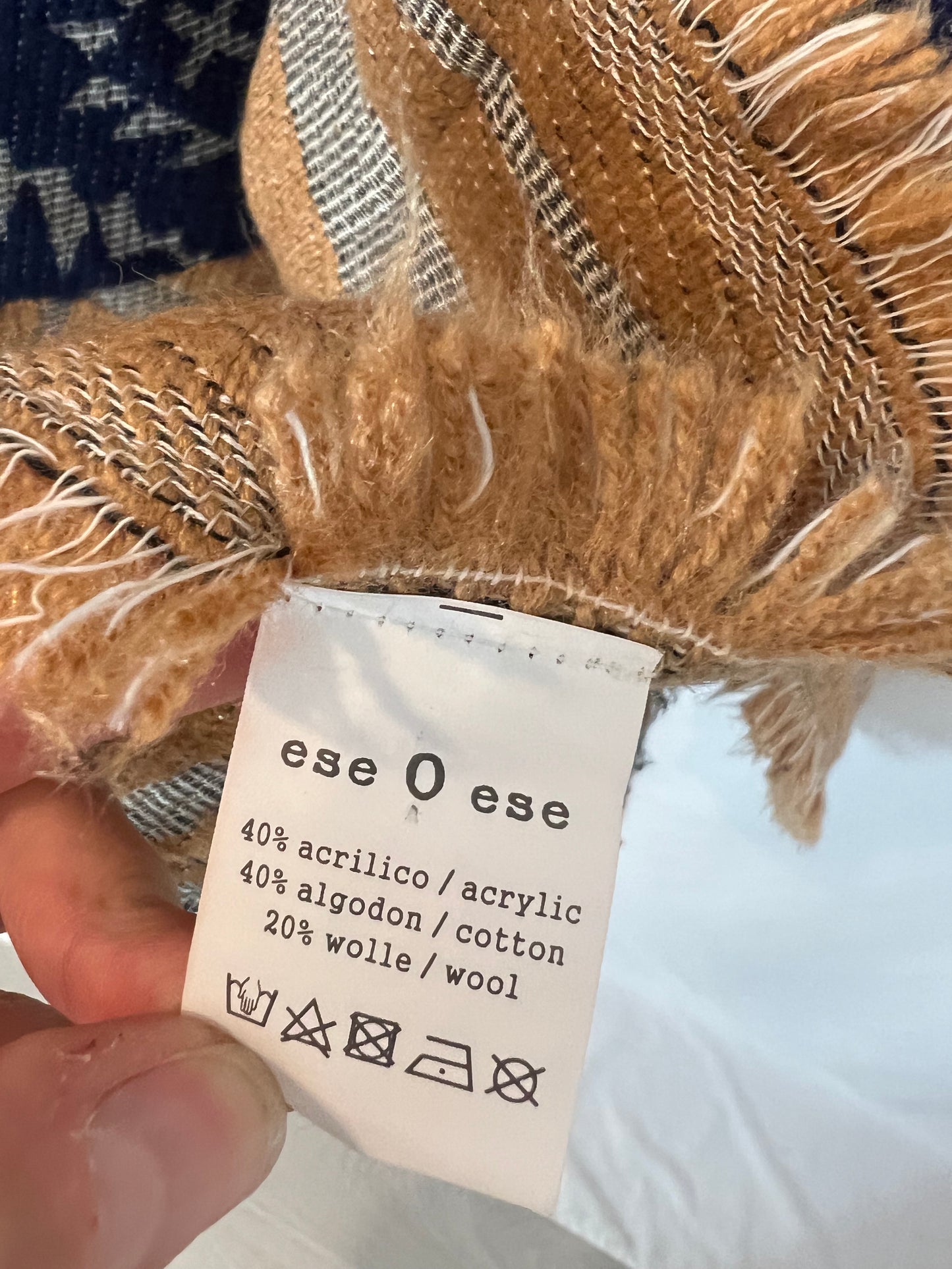 THAT OR THAT. Ethnic print scarf