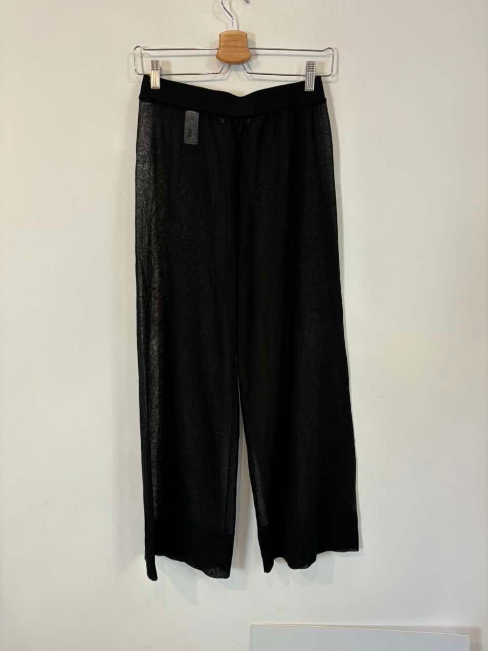 ZARA. Pantalón negro fluido semi transparente