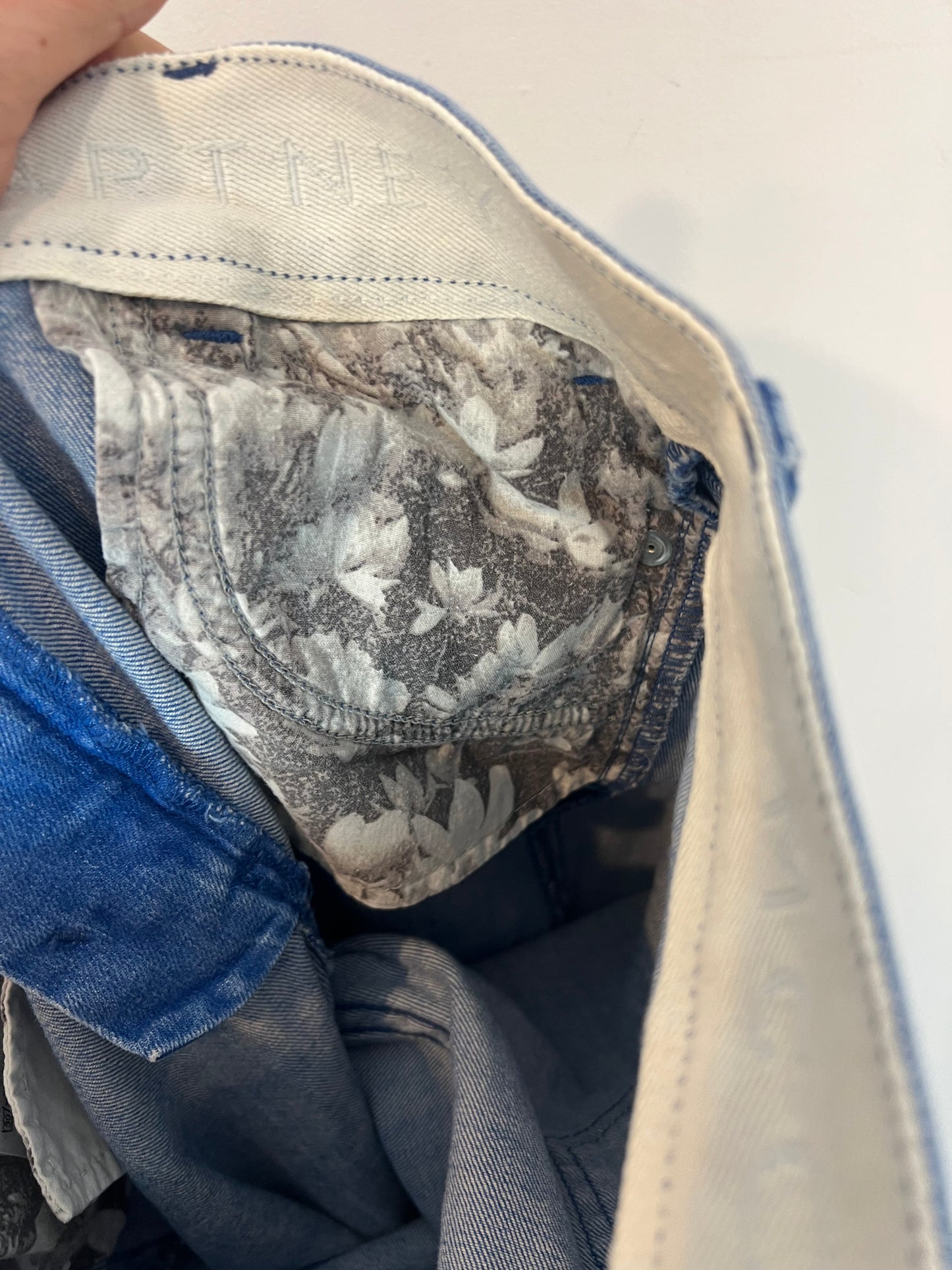 STELLAMcCARTNEY. Denim cropped flecos. T 28 (38)