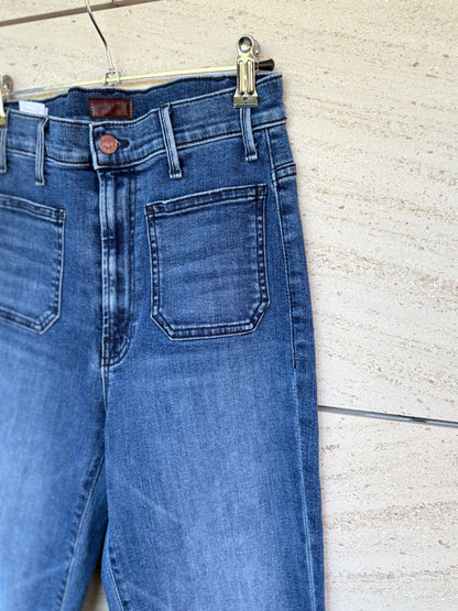 MOTHER. Pantalón denim ligeramente acampanado  T.26