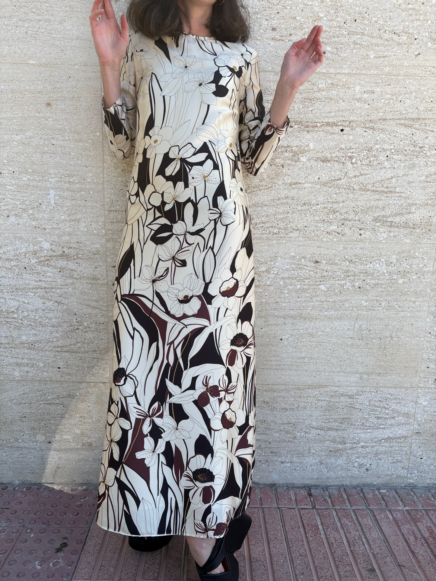 MIRTO. Vestido largo estampado hombreras. T 36