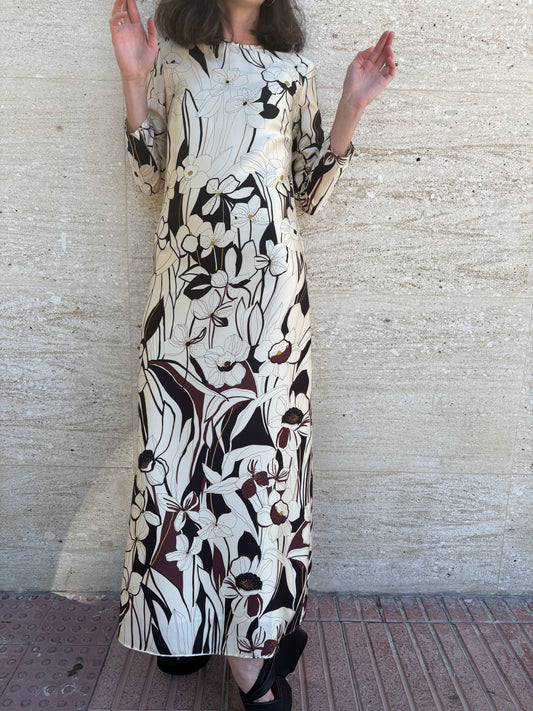 MIRTO. Vestido largo estampado hombreras. T 36