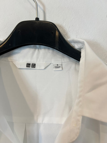 UNIQLO. Blusa blanca básica T.s