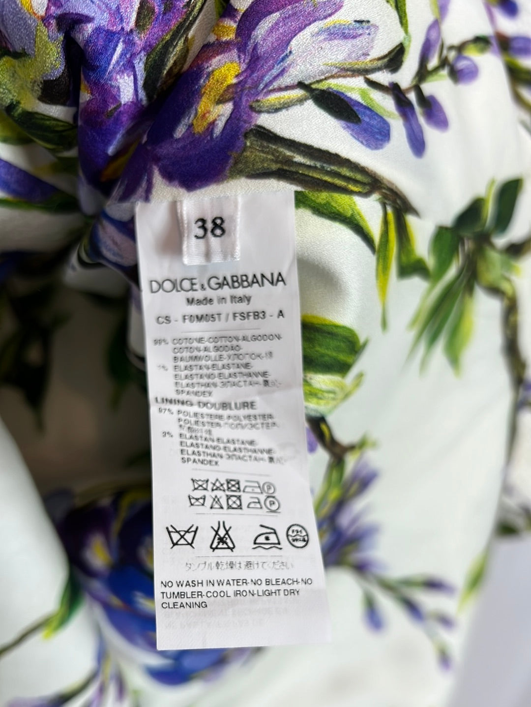 DOLCE & GABBANA. Chaqueta larga estampada media manga. T 38