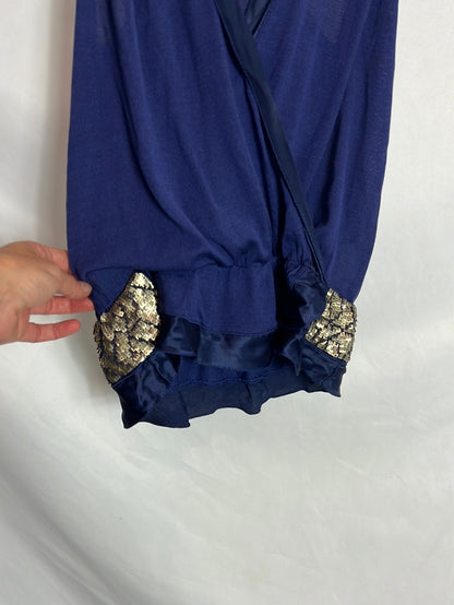 ETRO. Silk top with crossover neckline. Size 38