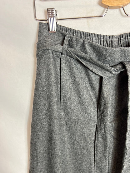 OTRAS. Pantalón gris oscuro culotte textura. T M