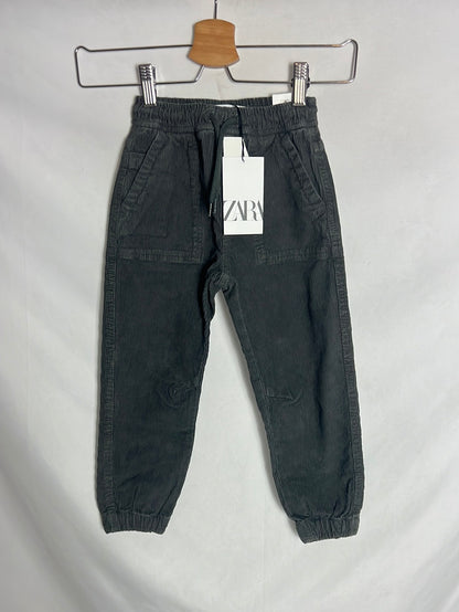 ZARA. Gray corduroy jogger pants. Size 6 years.