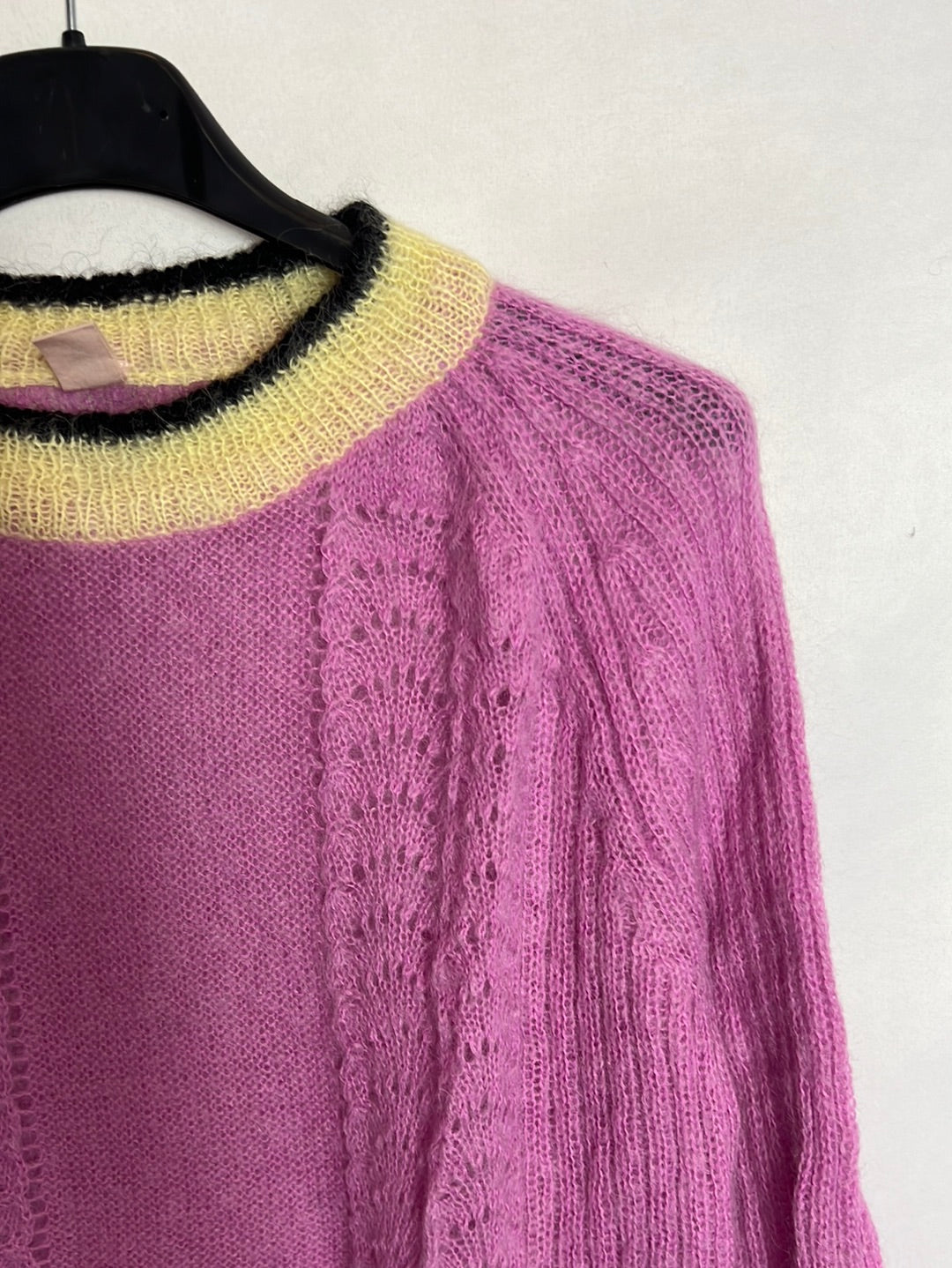 BECK SUNDERGAARD. Jersey morado detalle puños y cuello. T S