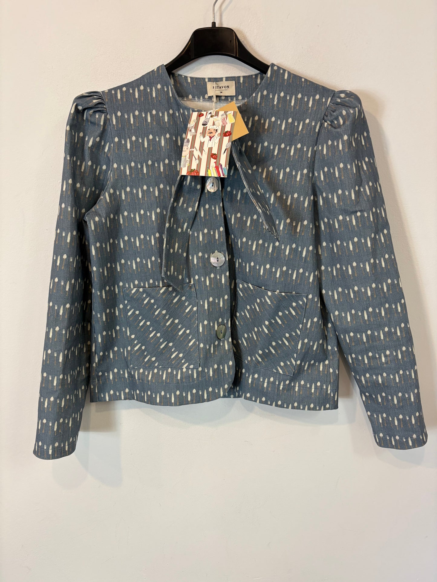 RITAVON. Chaqueta denim estampada T.34