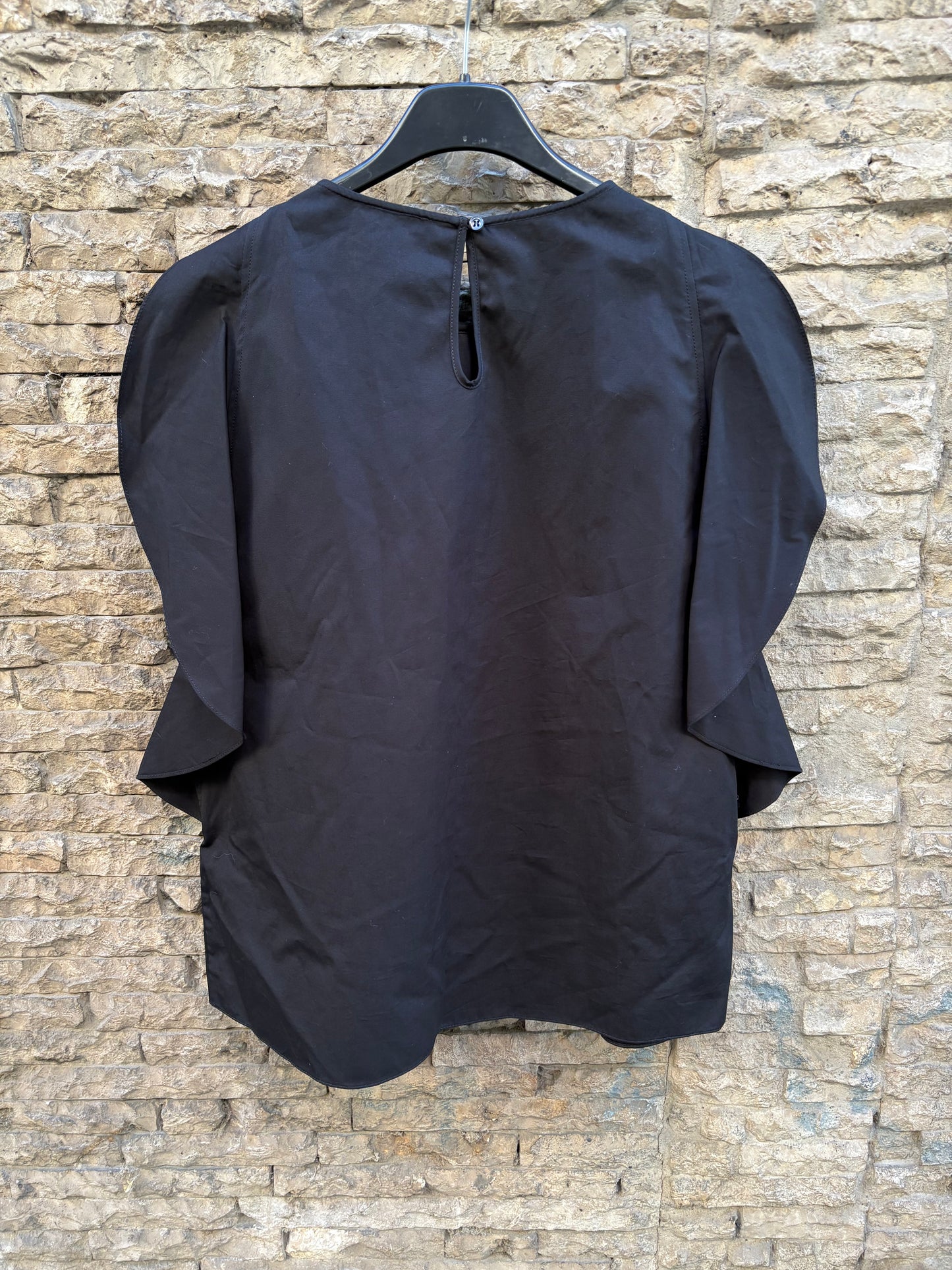 ASPESI. Top negro manga volante