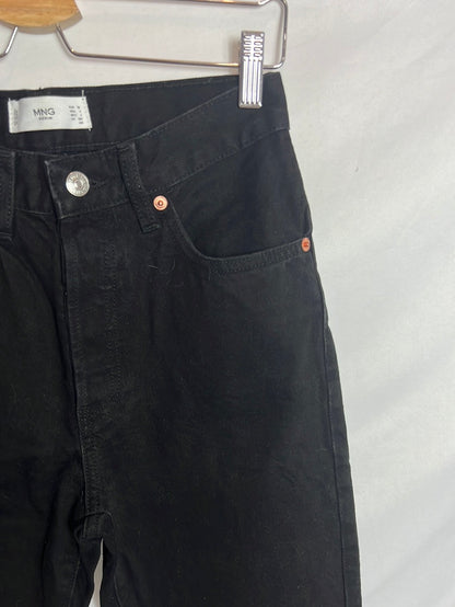 MANGO. Straight black denim with fringing. T 36