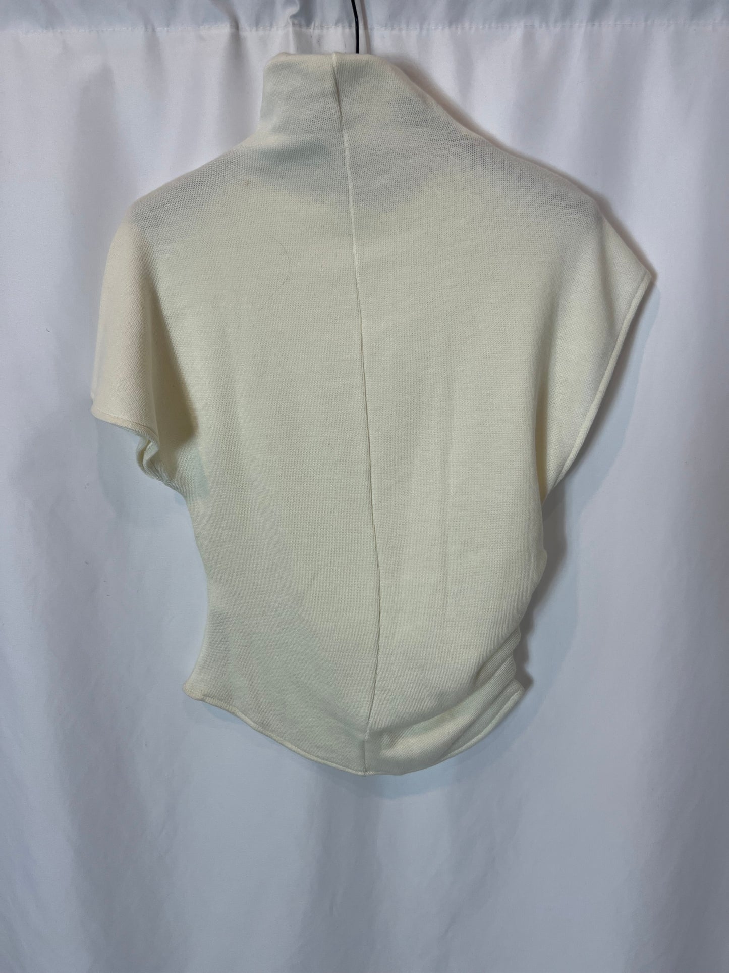 ZARA. Top color crudo beige fruncidos. T S