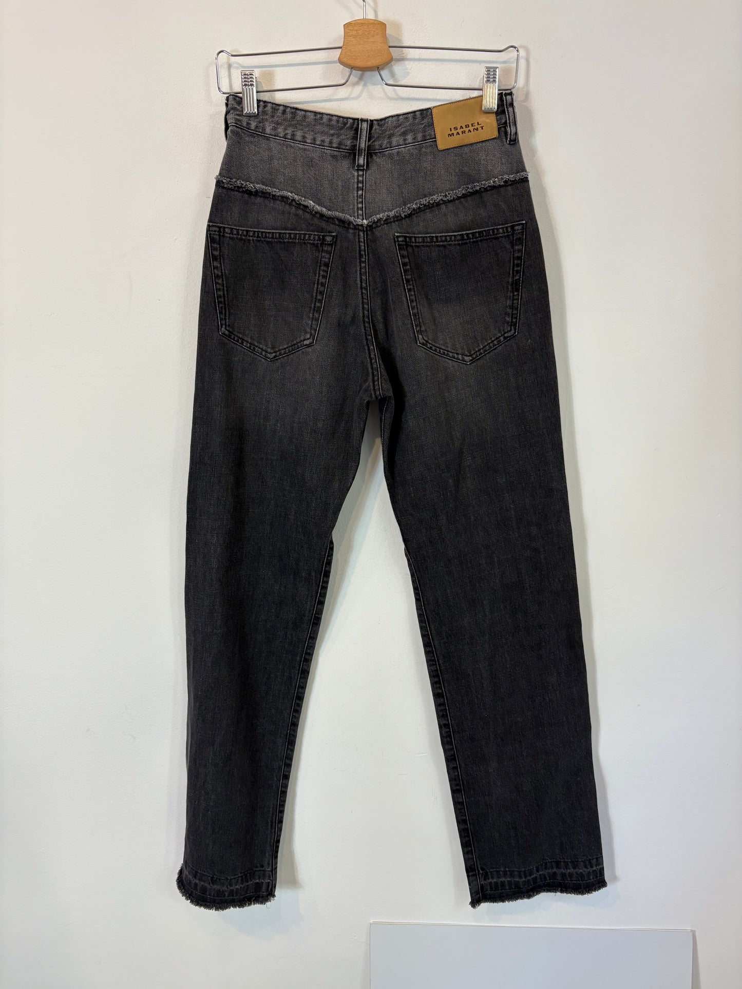 ISABEL MARANT . Denim gris abotonado cintura alta. T 34
