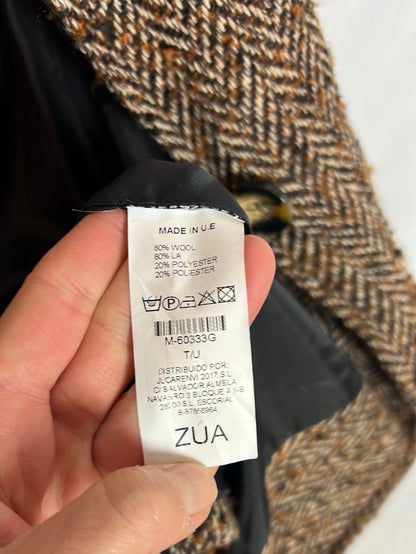 ZÚA. Herringbone coat in earth tones Tu(m)