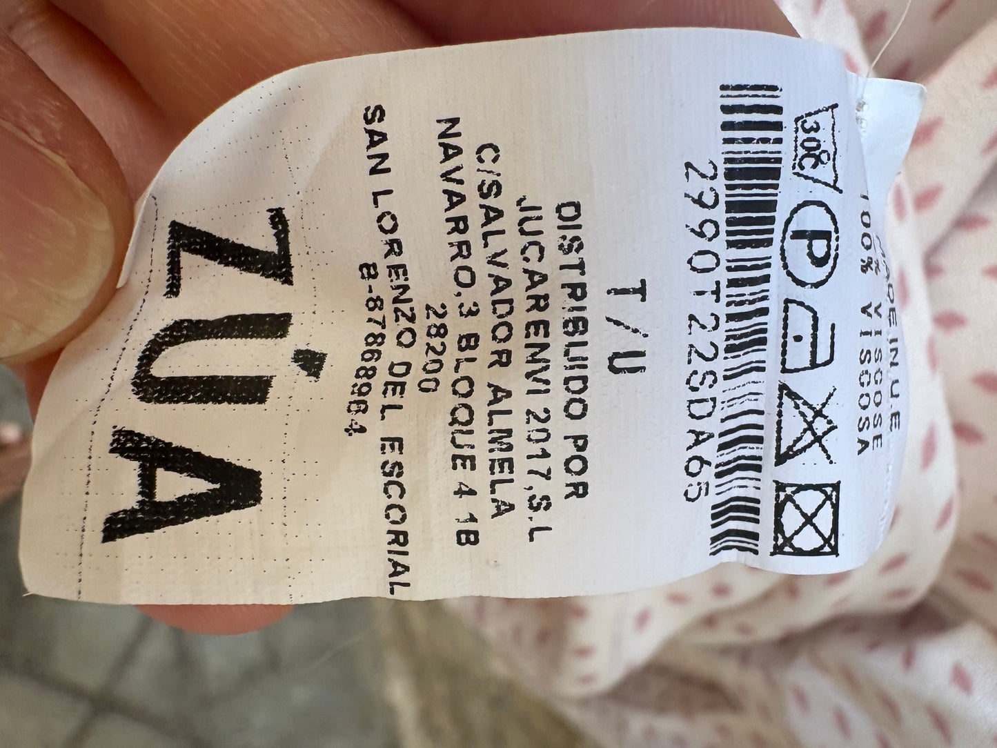 OTRAS. Blusa fluida detalles en rosa. T S/M