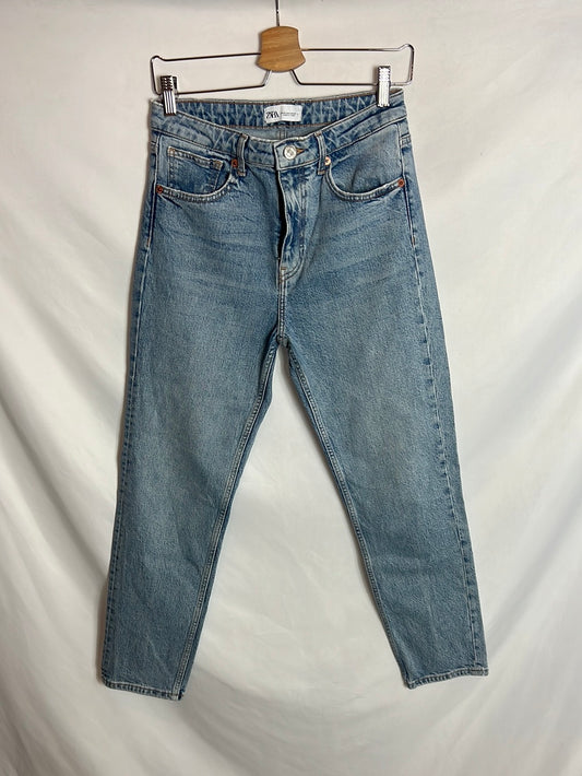 ZARA. Denim lavado medio cremallera.T 38