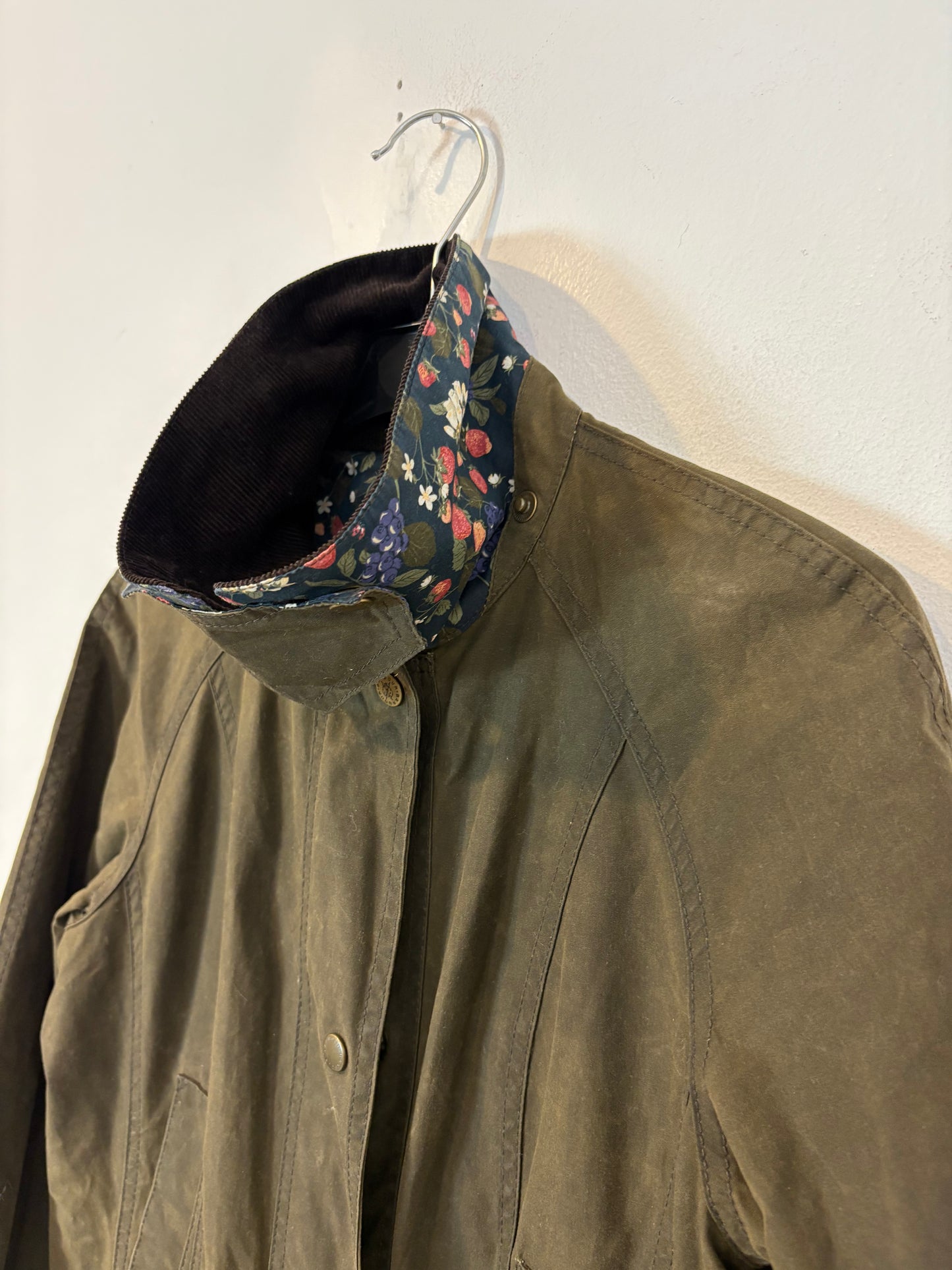 BARBOUR. Chaqueta encerada edición limitada x Liberty London