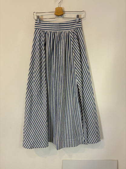 SÉZANE. Conjunto top y falda larga rayas mezcla