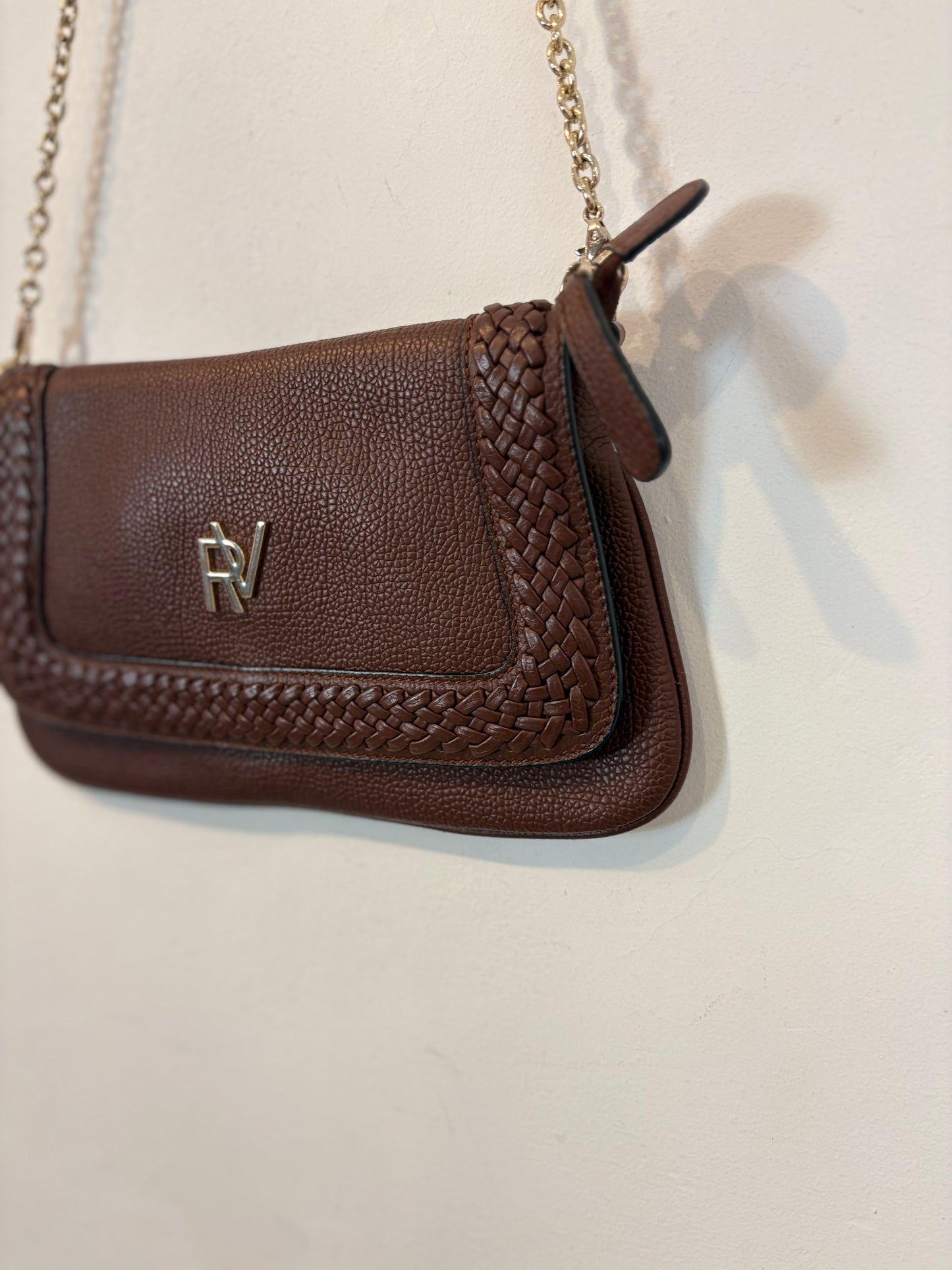 ROBERTO VERINO. Bolso marrón piel