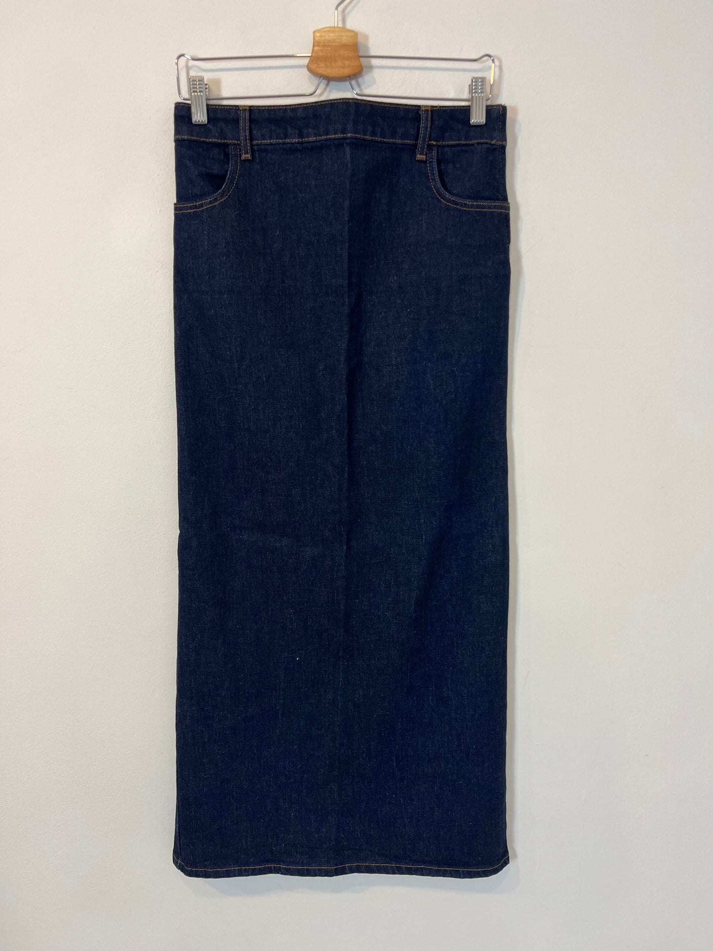 ZARA. Falda midi denim apertura. T S