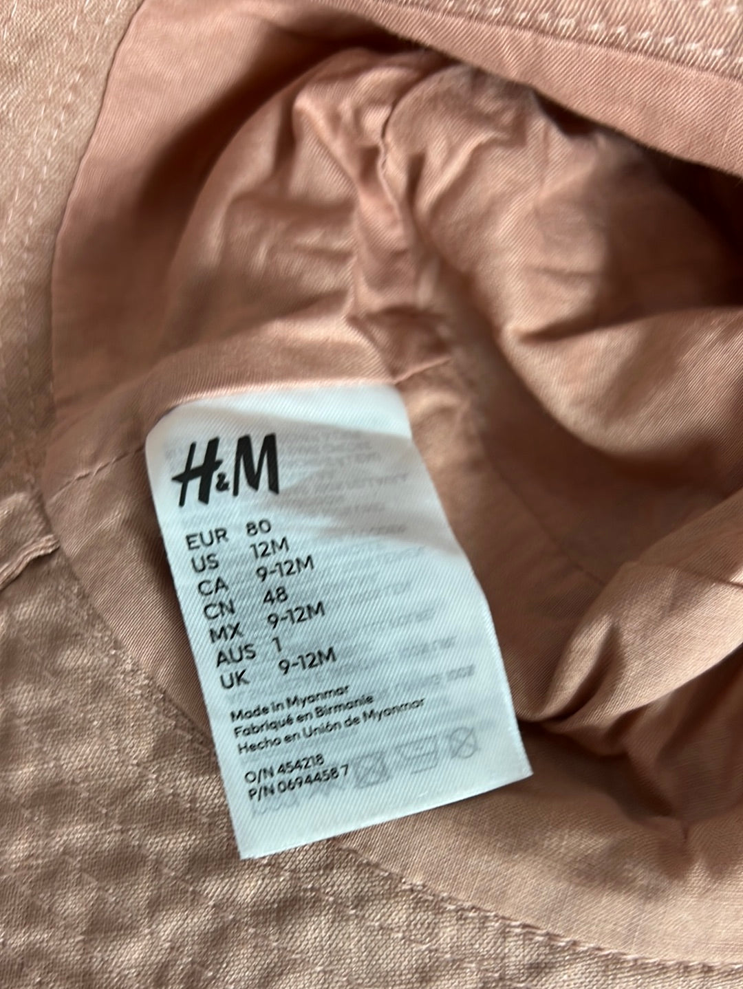 H&amp;M. Dark Pink Bucket. Size 9-12 months