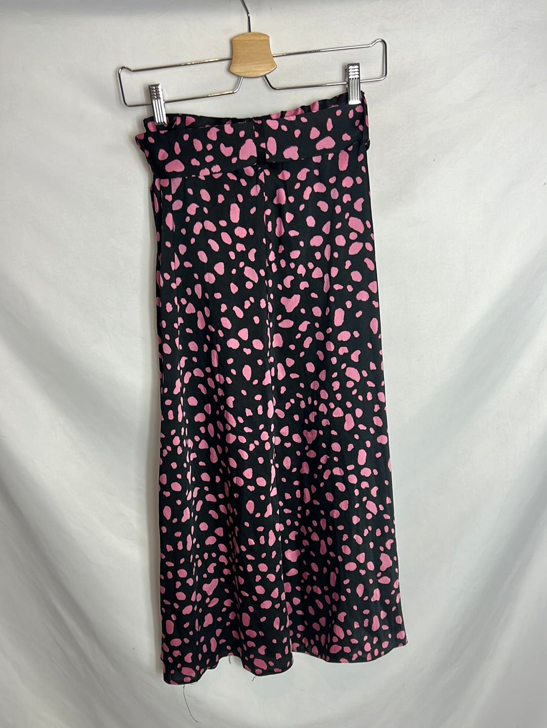 ZARA. Falda midi aperturas . TXS