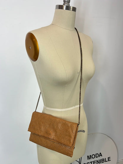 OTRAS. Bolso piel camel
