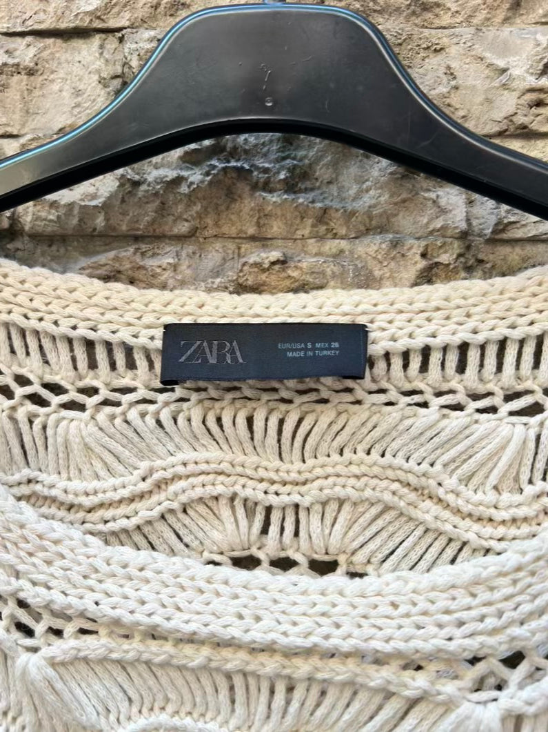 ZARA. Jersey algodón calado