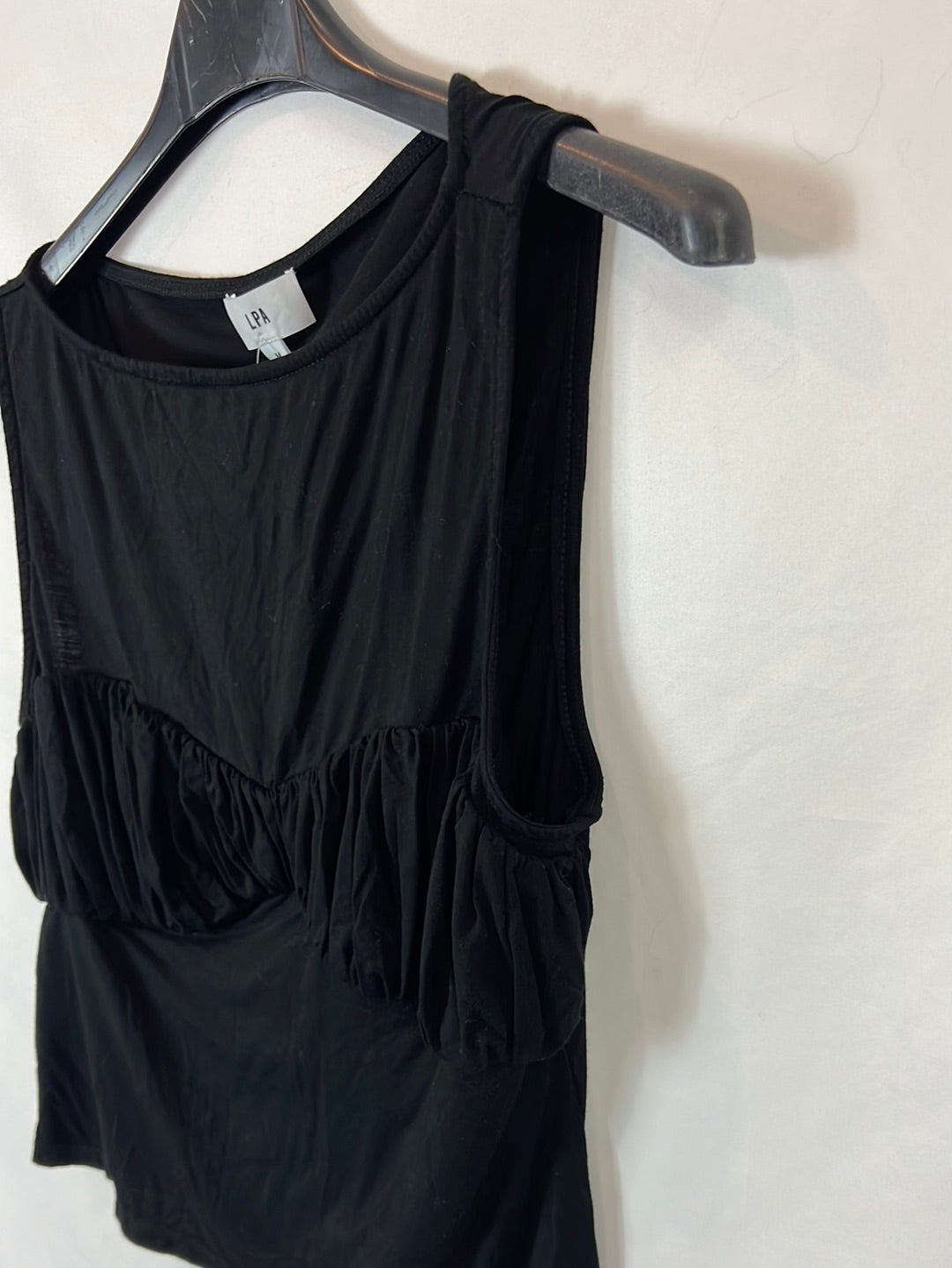 LPA. Black cropped top Tm