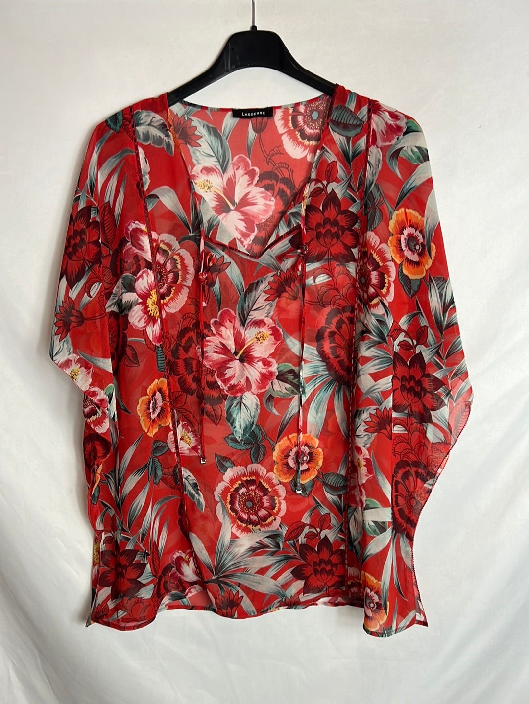 LASSARRE. Red floral blouse T.46