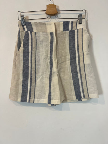 MOHEL. Conjunto chaqueta y bermuda rayas T.xs/s