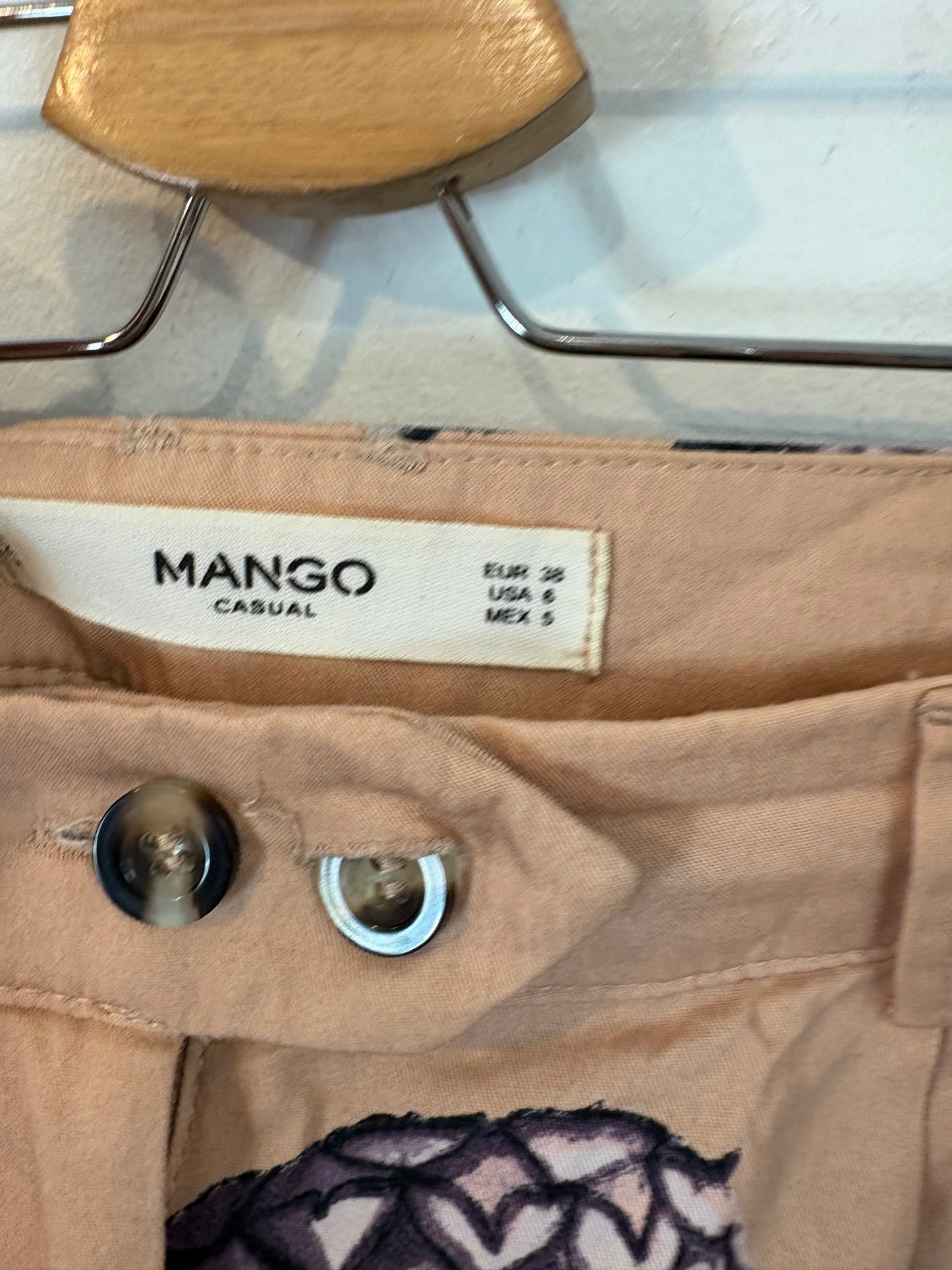 MANGO. Pantalón estampado piñas, T M