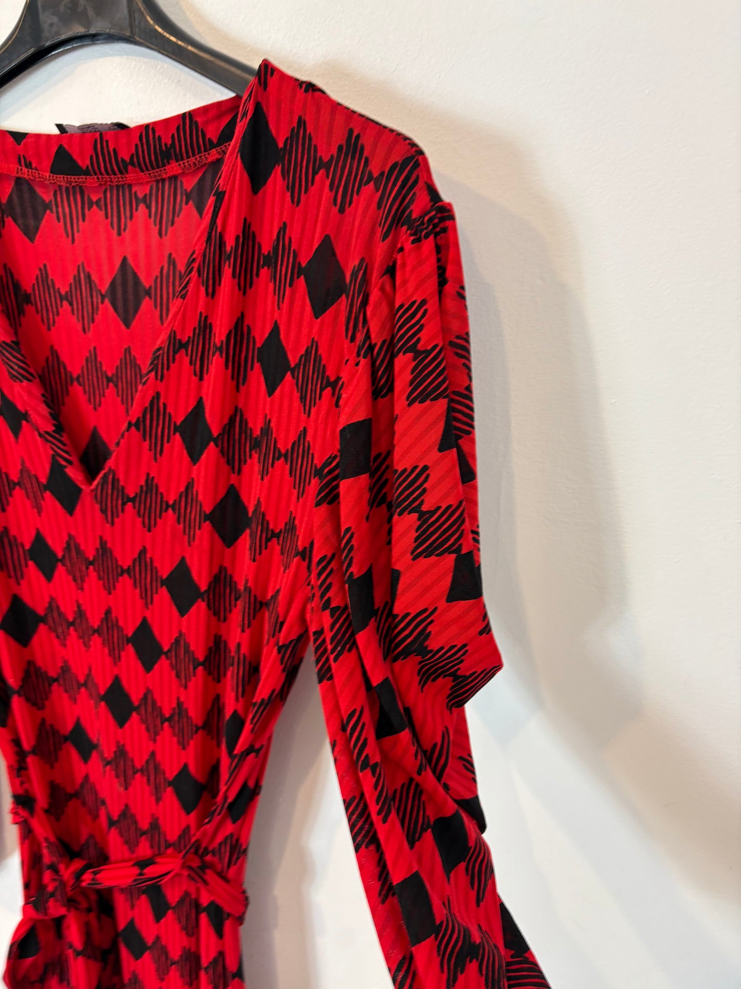 ZARA. Vestido largo elástico estampado retro. T S