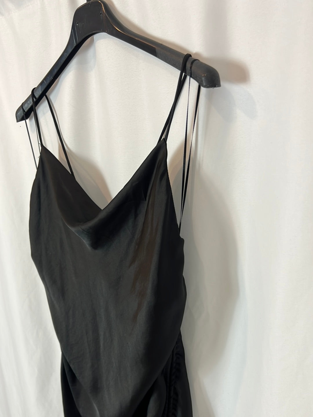 black silk dress zara SATIN EFFECT HALTER - 178 cmStrapless dress with a straight neckline Slip Dress Zara Black Satin