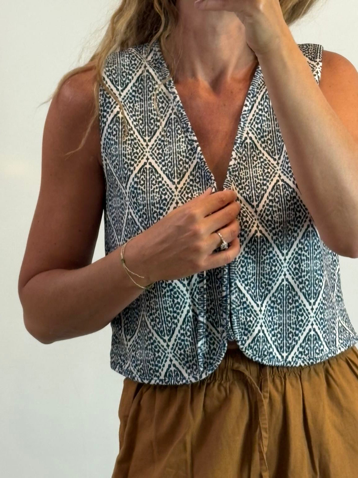 RENATTA & GO. Chaleco estampado azules