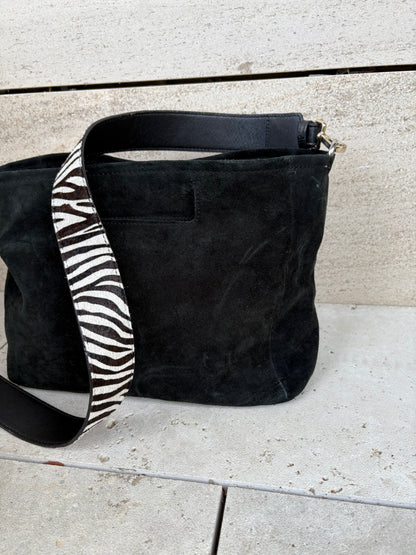 ZARA. Bolso negro piel shopper