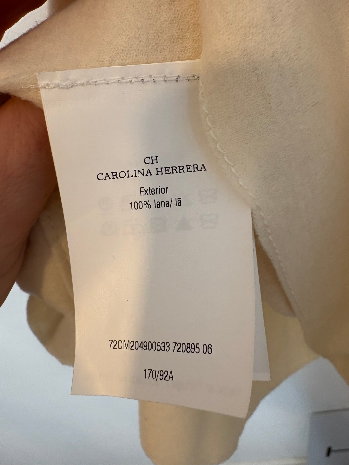 CAROLINA HERRERA. Top en crudo lana