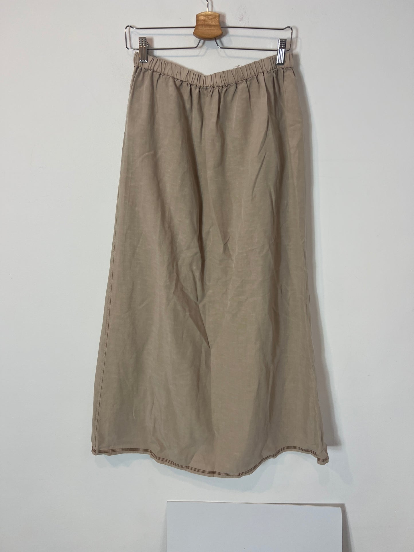 PARFOIS. Long skirt with seams M